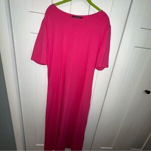 Merokeety Vibrant Pink Dress with Pockets. Large never worn